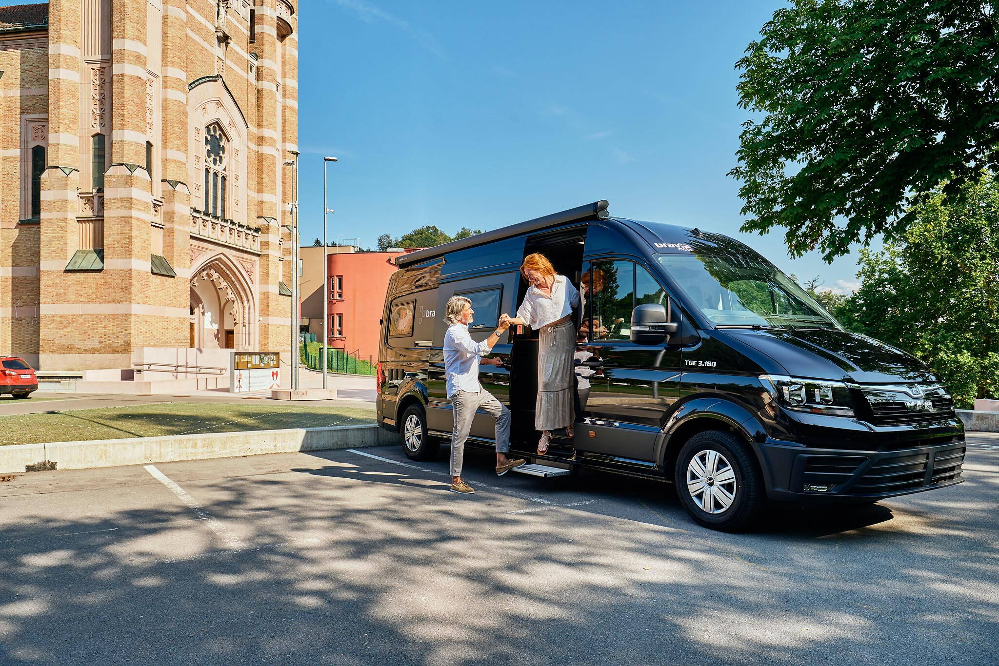 Bravia mobil Camper – CampTech Lüthi Interlaken