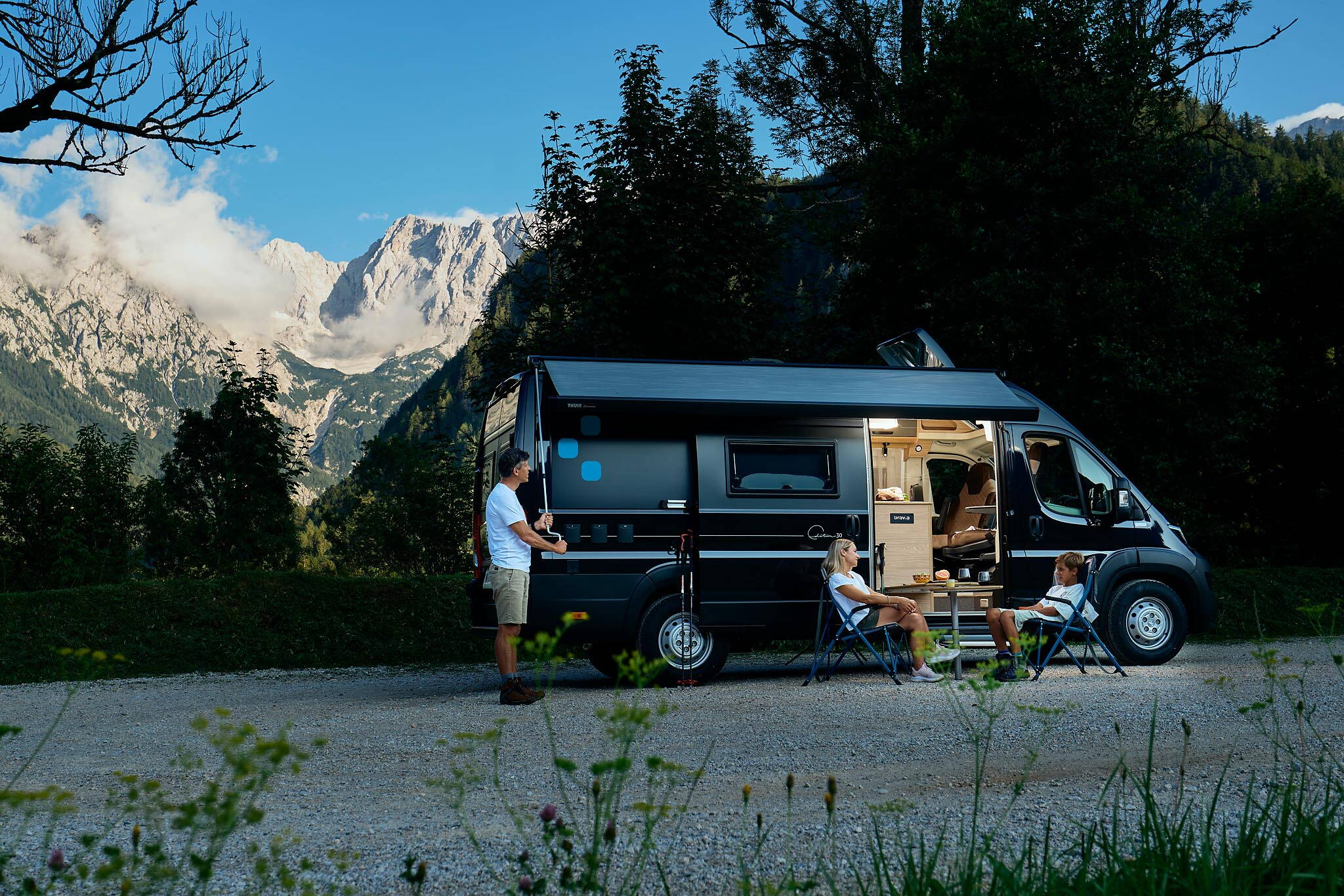 Bravia mobil Camper – CampTech Lüthi Interlaken